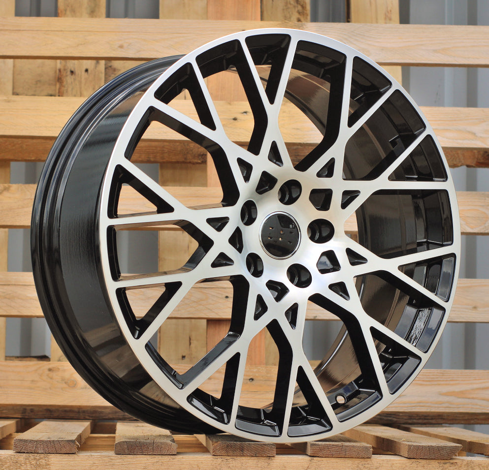 AUDI 8x18 5x112 ET40 66,6 3S1293 Noir poli