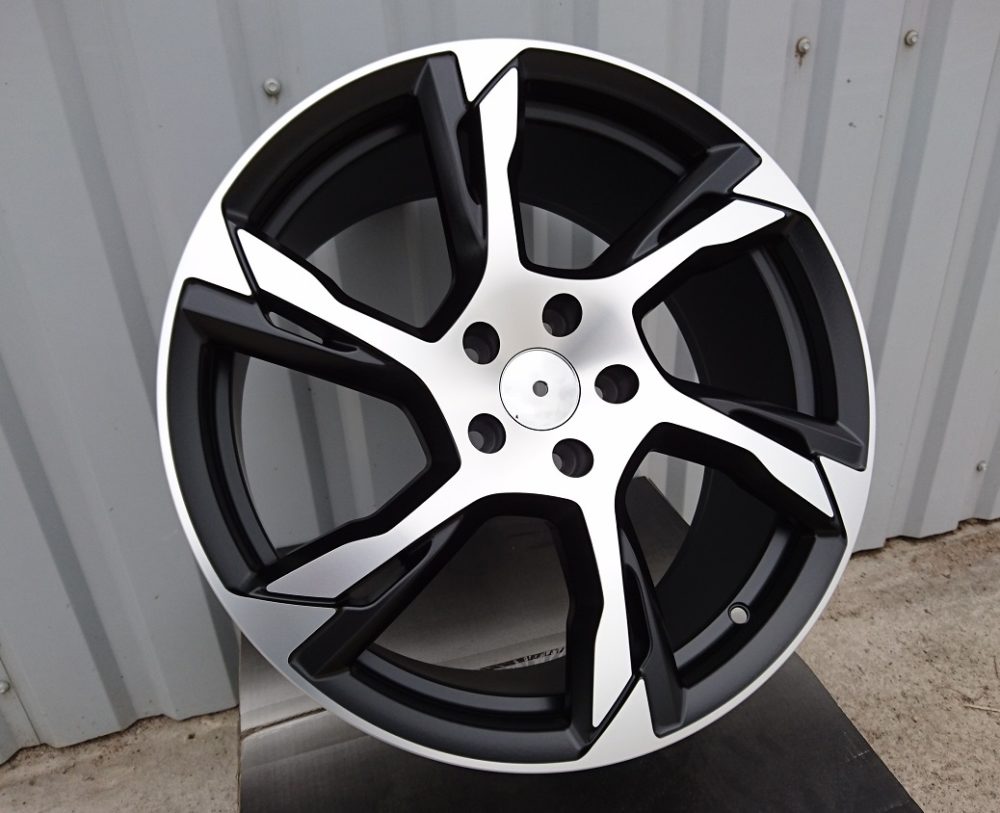 VOLVO 8,5x20 5x108 ET42,5 63,4 B1175 Noir poli