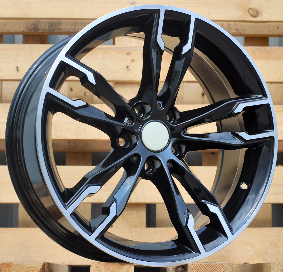 BMW 8x17 5x120 ET20 74,1 B1257 Noir poli