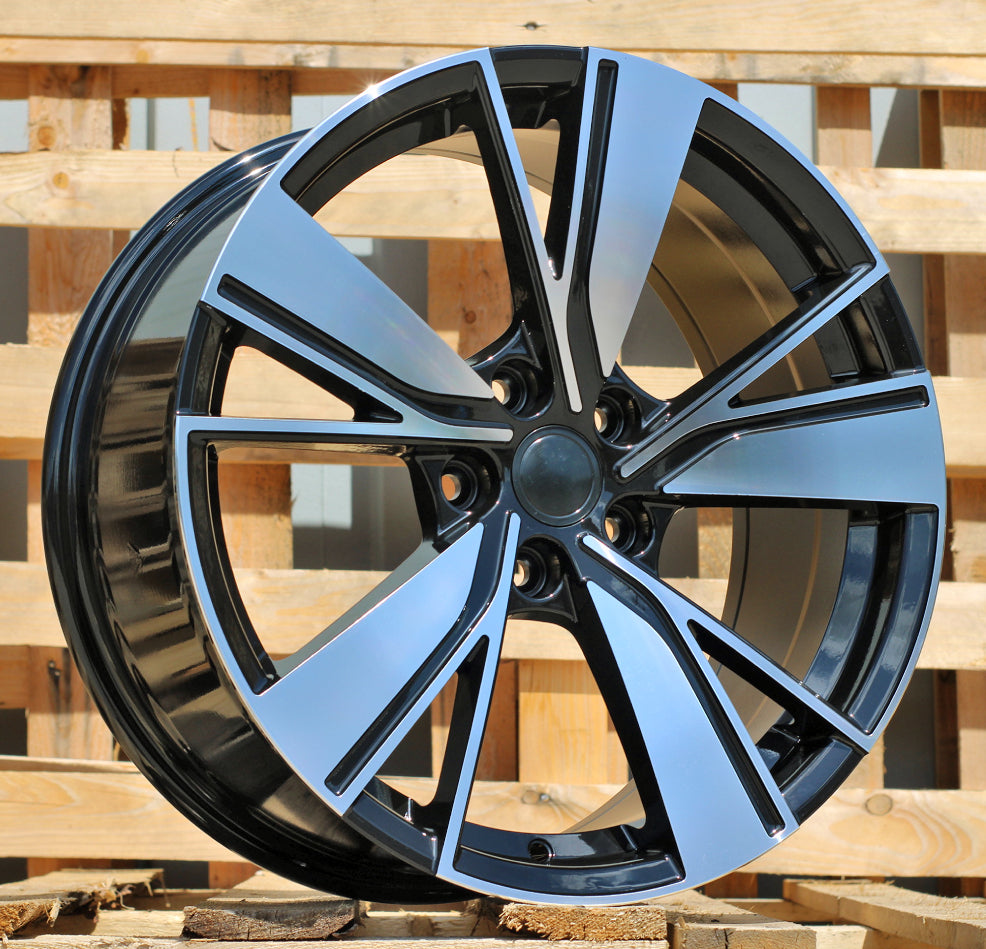 VW 8x18 5x112 ET45 57,1 B1988 Noir poli