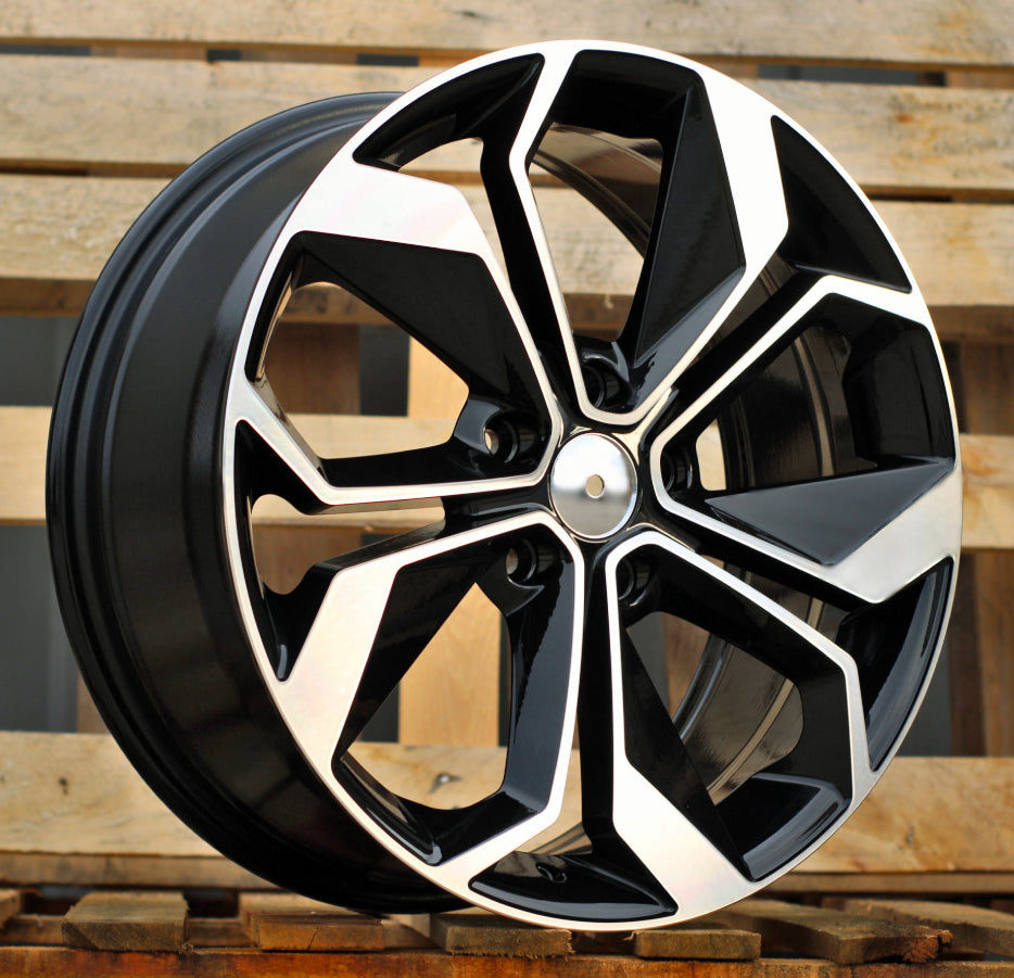 RENAULT 6,5x15 5x114,3 ET45 66,1 B5168 Noir poli