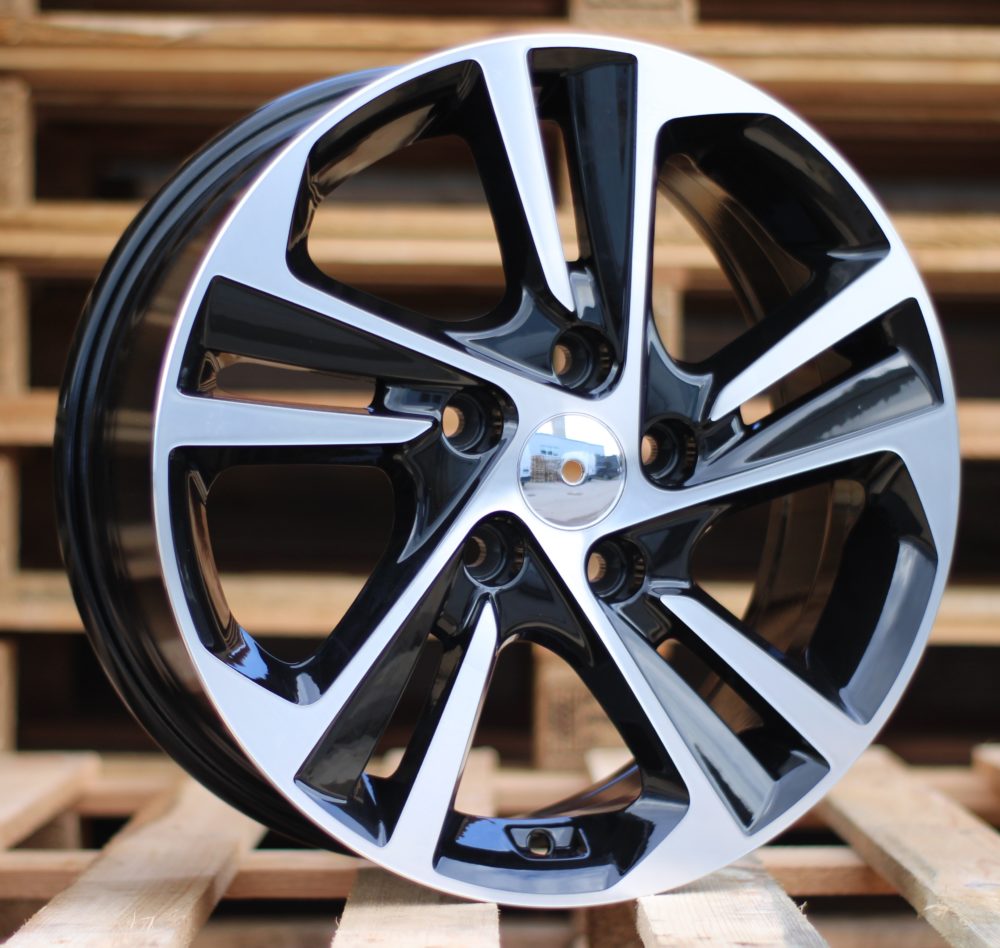 HYUNDAI 7x17 5x114,3 ET45 67,1 B5210 Noir poli