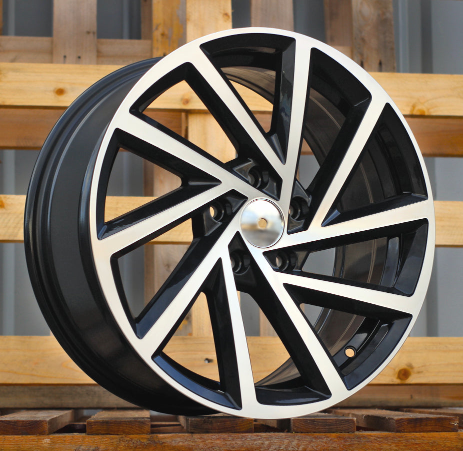 VW 7,5x17 5x112 ET45 57,1 B5329 Noir poli