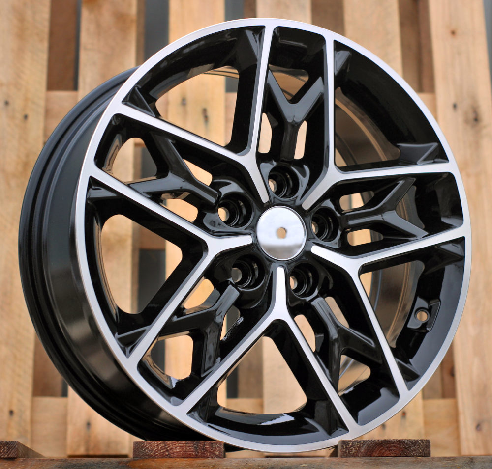 KIA 7x17 5x114,3 ET48 67,1 B5567 Noir poli