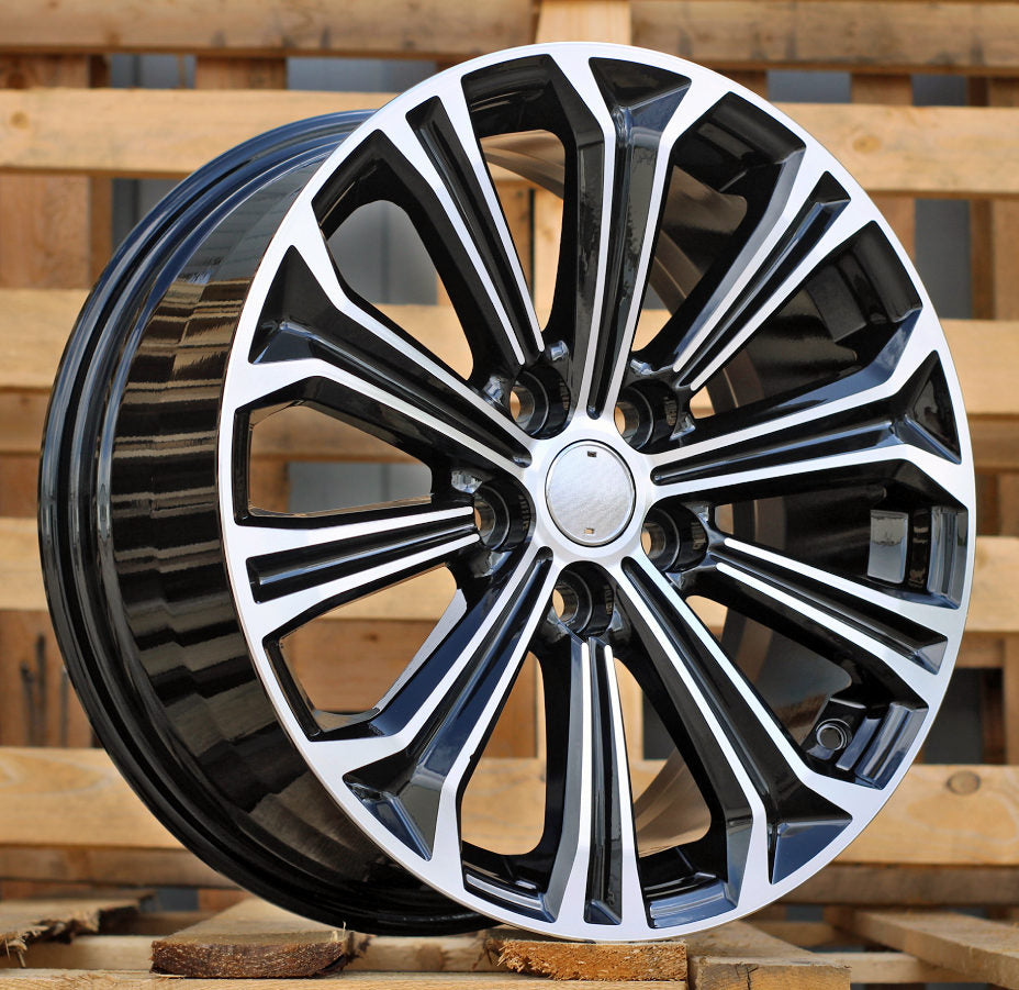 TOYOTA 6,5x16 5x114,3 ET40 60,1 B5845 Noir poli