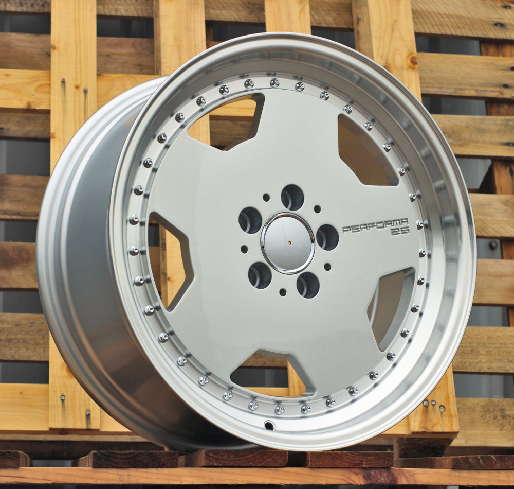 MERCEDES 8x18 5x112 ET35 66,6 B5852 Argent bord poli