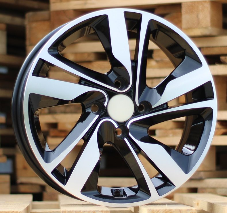 HYUNDAI 6x15 4x100 ET46 54,1 BK813 Noir poli