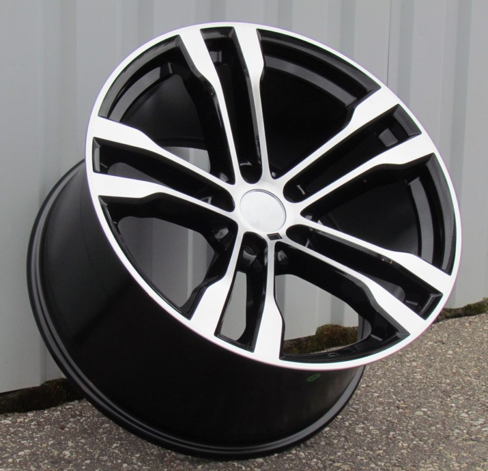 BMW 11x20 5x120 ET37 74,1 BK924 Noir poli