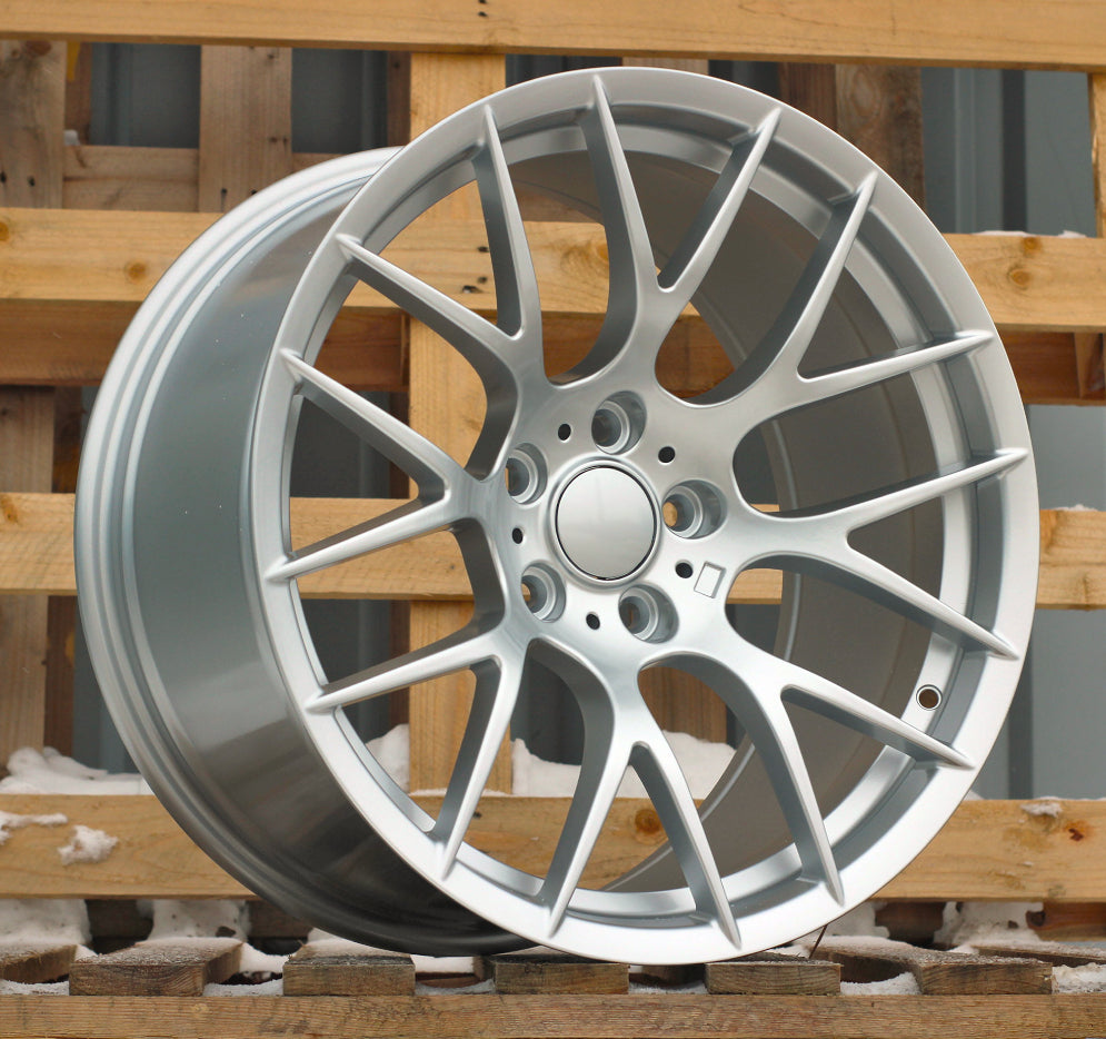 BMW 9x18 5x120 ET38 72,6 BY956 Argent brillant
