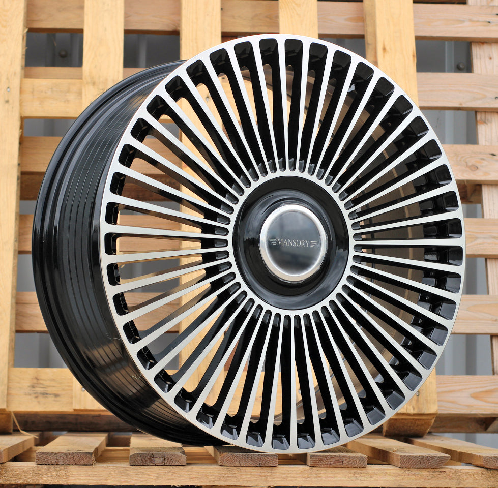 8,5x20 5x150 ET50 110,5 F3039 Noir poli