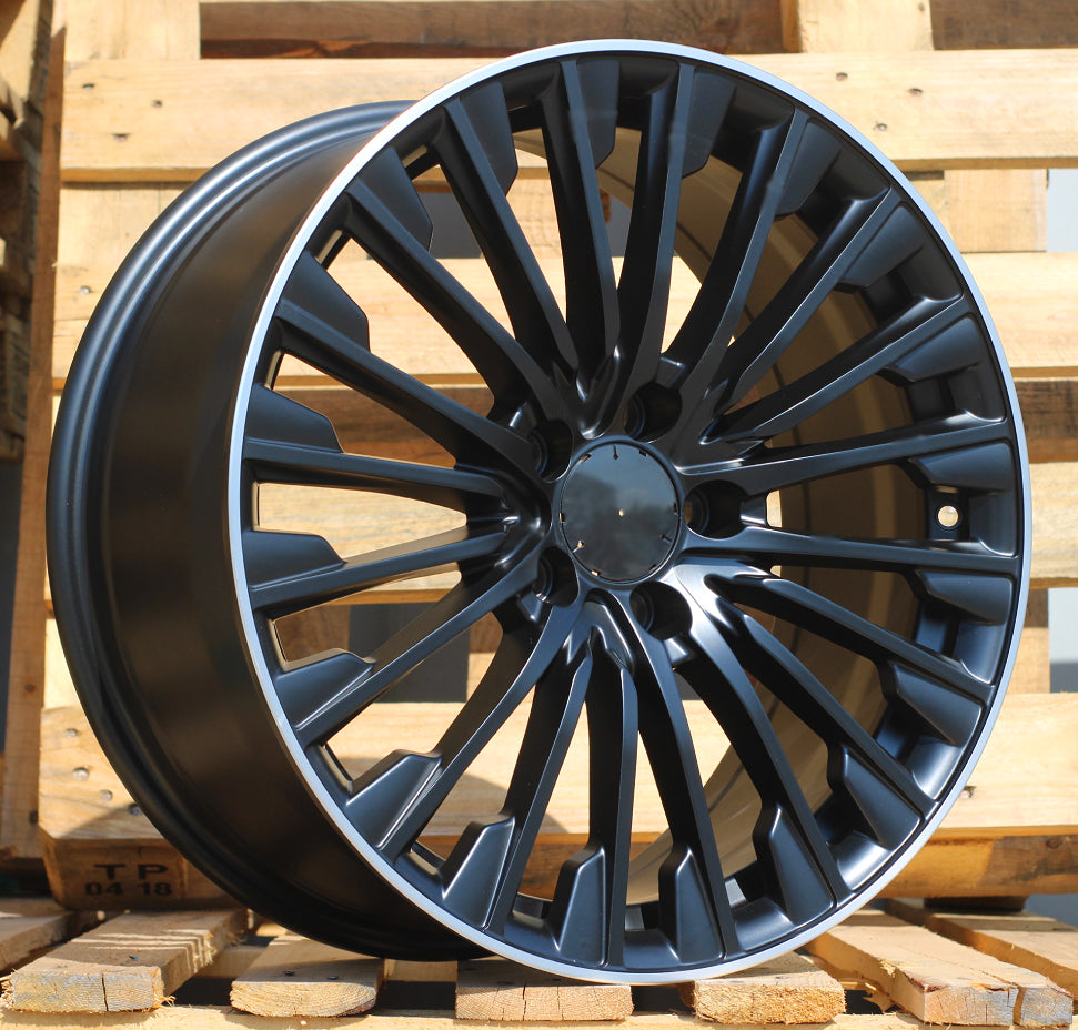 MERCEDES 8x18 5x112 ET43 66,6 FBX132 Noir semi-mat bord poli