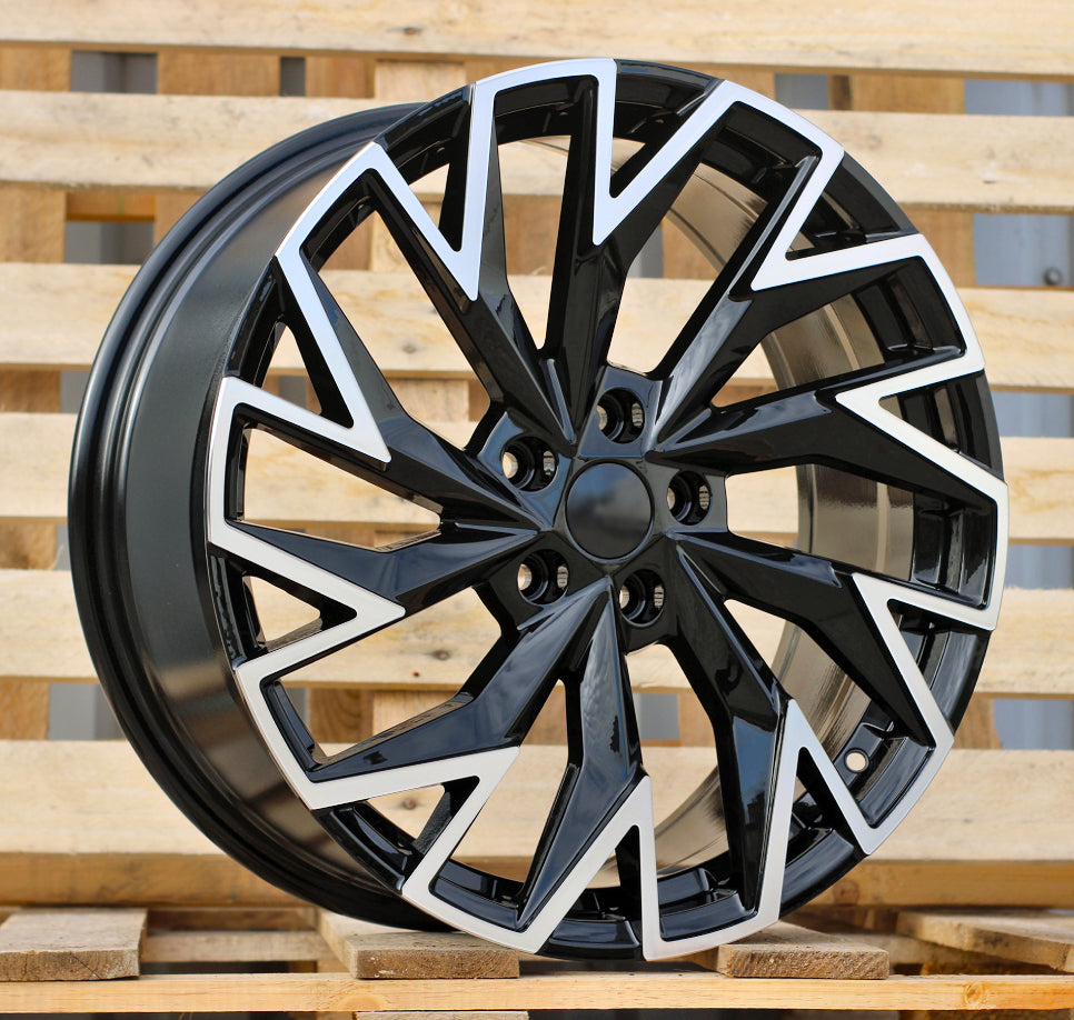 SKODA 8x18 5x112 ET44 57,1 FBX423 Noir poli