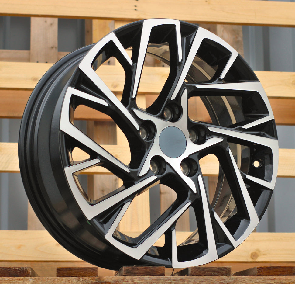 HYUNDAI 7x17 5x114,3 ET51 67,1 H3318F Noir poli