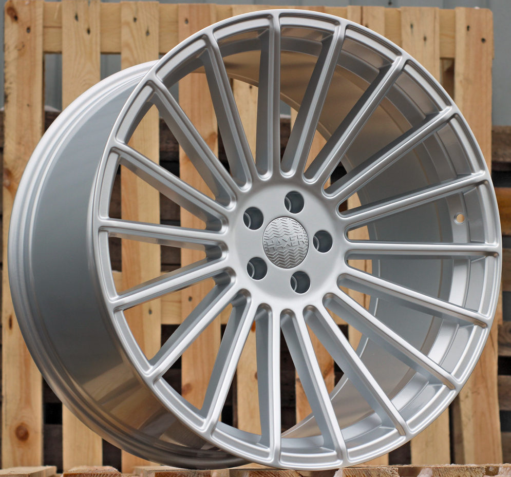 10,5x21 5x120 ET40 74,1 HX010 Argent brillant