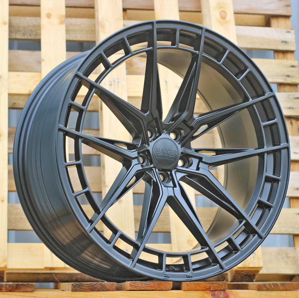 8,5x19 5x120 ET33 72,6 HX046F Noir semi-mat