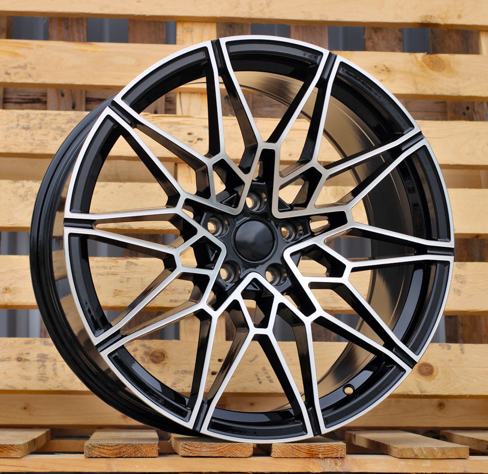 BMW 8x18 5x120 ET34 72,6 I0293 Noir poli