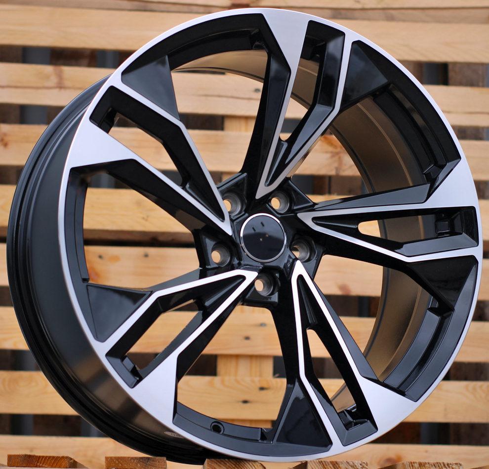 AUDI 8x18 5x112 ET40 66,6 I5493 Noir poli