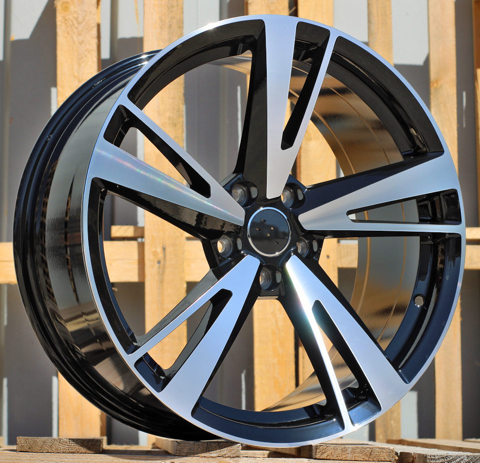AUDI 8,5x19 5x112 ET40 66,6 I5553 Noir poli