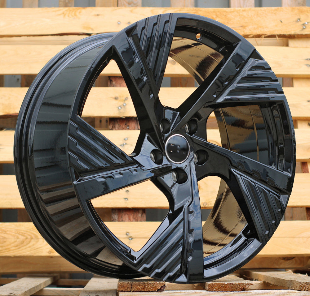 AUDI 9x20 5x112 ET38 66,6 I5639 Noir
