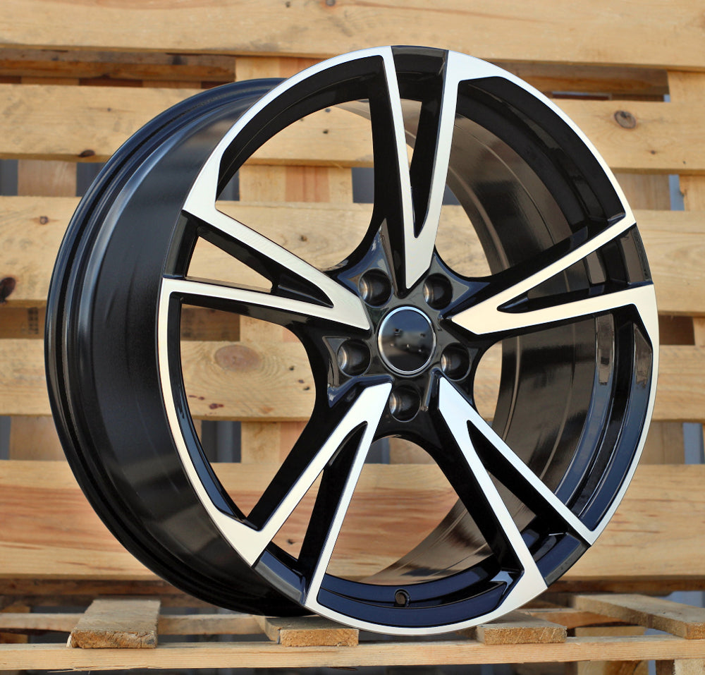 AUDI 8,5x19 5x112 ET35 66,6 I5642 Noir poli