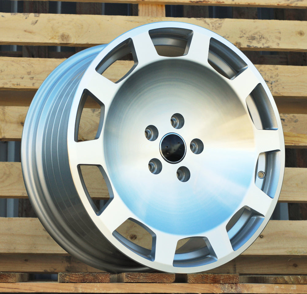 AUDI 8x18 5x112 ET40 57,1 IN3613F Argent usiné