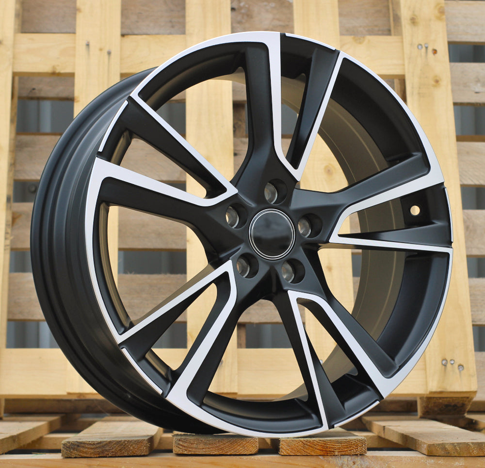 SKODA 7x17 5x100 ET46 57,1 IN3627F Noir poli semi-mat