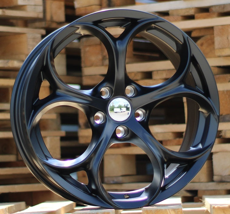 ALFA ROMEO 8x18 5x110 ET33 65,1 L1664 Noir semi-mat