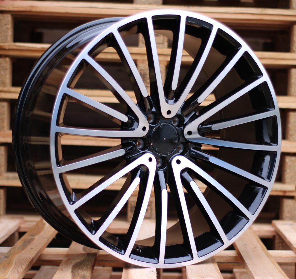 MERCEDES 9x22 5x112 ET32 66,6 MR532 Noir poli