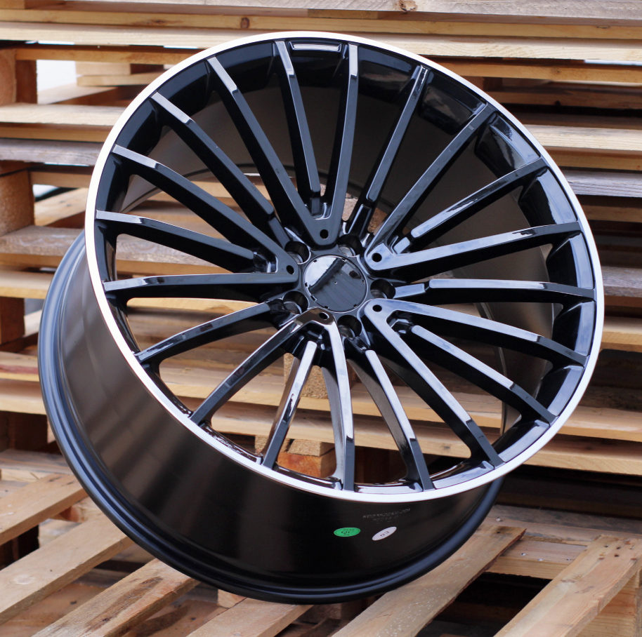 MERCEDES 8,5x19 5x112 ET36 66,6 MR532 Noir bord poli