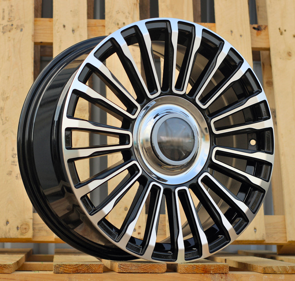 8x18 5x112/5x120 ET42 72,6 REW018 Noir poli