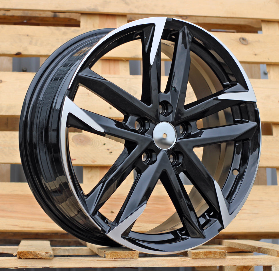 TOYOTA 7x18 5x114,3 ET50 60,1 SF501 Noir poli