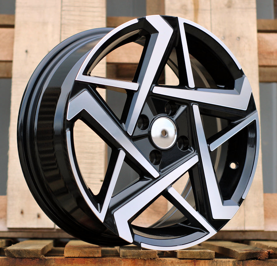 HYUNDAI 6,5x16 4x100 ET45 54,1 Y1237 Noir poli