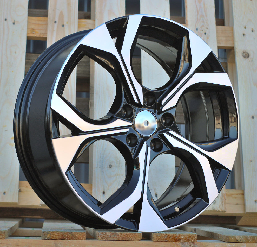 SKODA 7,5x18 5x112 ET40 57,1 Y1303 Noir poli