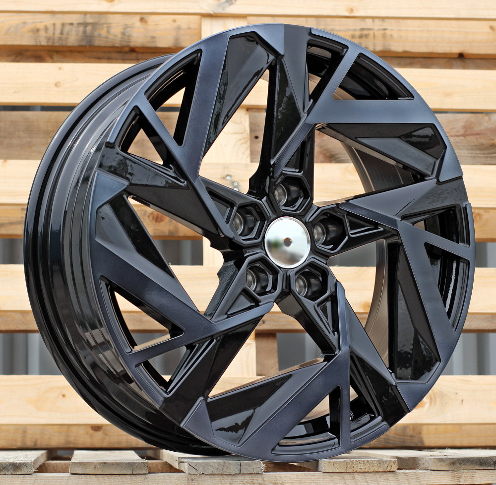 RENAULT 7x18 5x114,3 ET35 66,1 Y1379 Noir poli face teintée