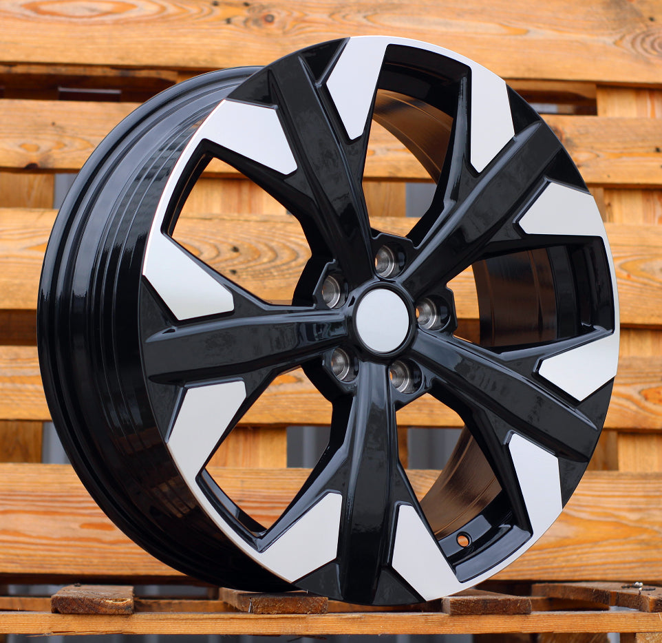 KIA 7,5x18 5x114,3 ET51 67,1 YF5699 Noir poli