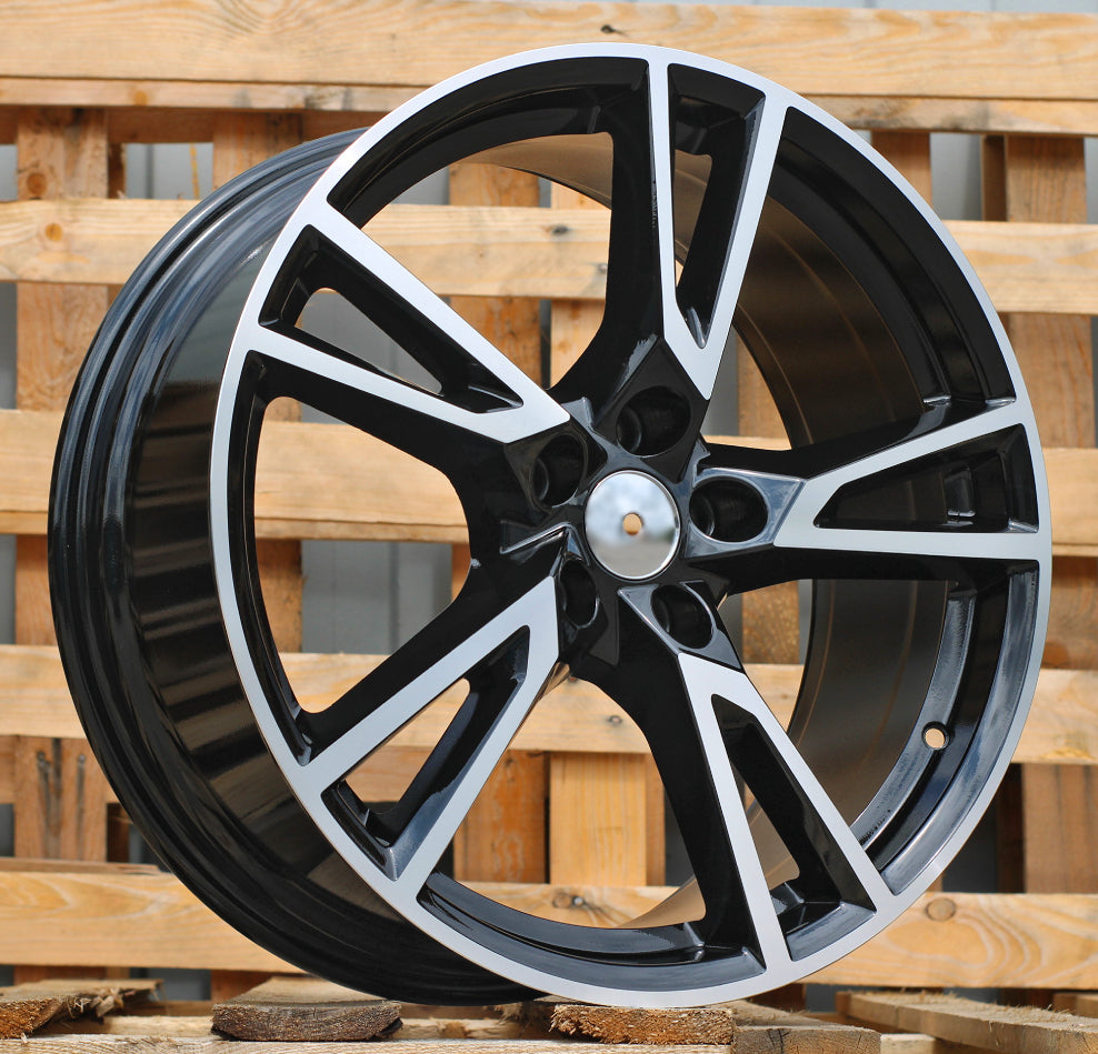 AUDI 8x19 5x112 ET39 66,6 A043 Noir poli