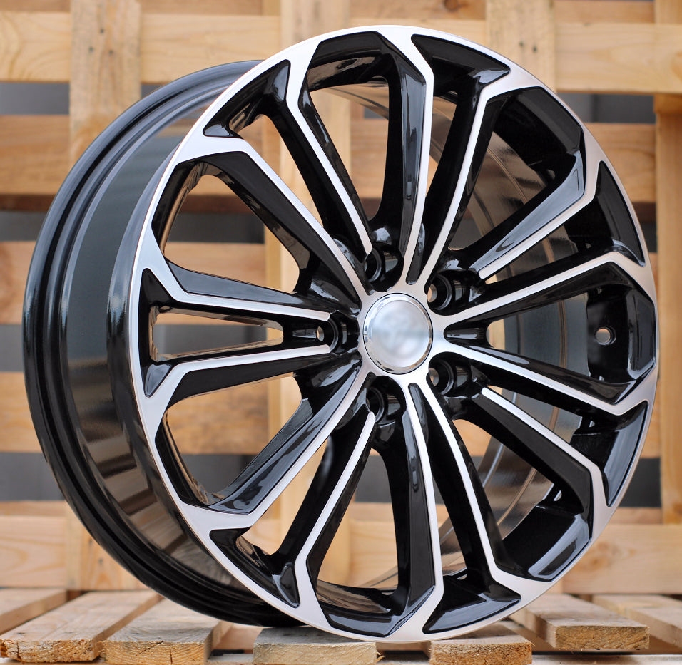 TOYOTA 7x17 5x114,3 ET45 60,1 BK667 Noir poli