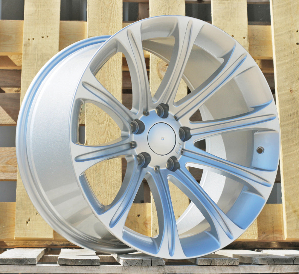 BMW 10x18 5x120 ET15 74,1 FBX548 Argent brillant